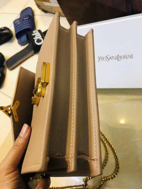 Tuia chữ Y bì thư fullbox