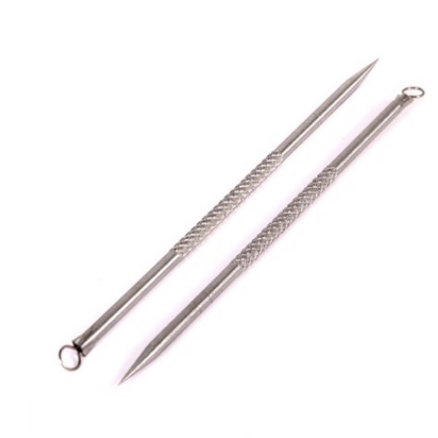 Que nặn mụn inox 2 đầu