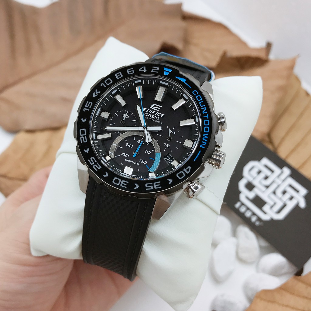 Đồng hồ nam Casio EDIFICE EFS-S550 / EFS-S550PB-1A kính Sapphire chống trầy chính hãng