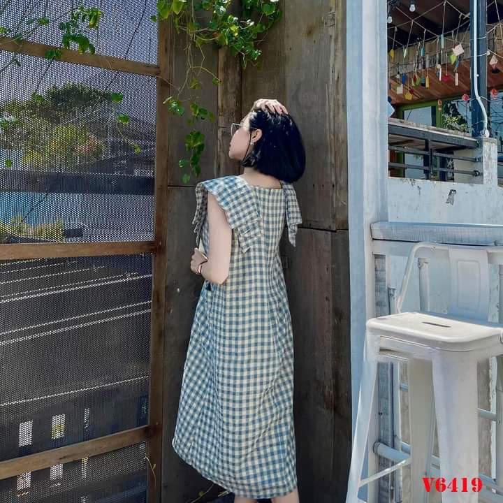 Váy suông cổ vuông tay hến gập họa tiết kẻ caro túi hai bên bên hông, đầm bầu dáng suông tay hến