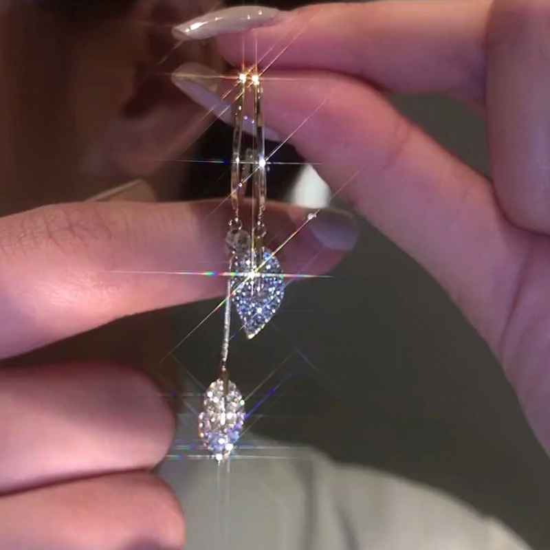 Khuyên Tai Kim Bạc 925 Dáng Dài Mặt Tròn Phối Tua Rua Lá Cây Phong Cách Hàn Quốc Mới Cho Nữ