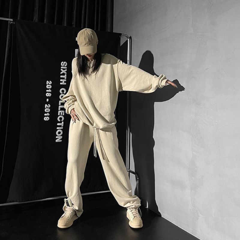 SET ÁO SWEATER + QUẦN THUN BO ỐNG HÀNG DÀY DẶN Y HÌNH