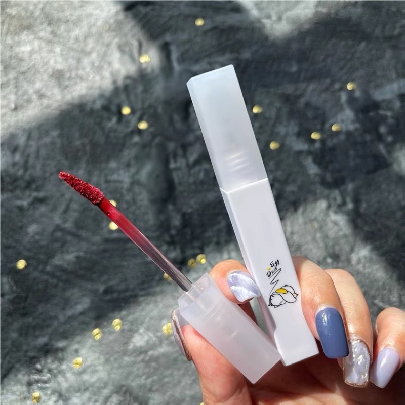 Son kem lì Maffick vỏ vuông vịt con nội địa Trung Mã MF139 | BigBuy360 - bigbuy360.vn