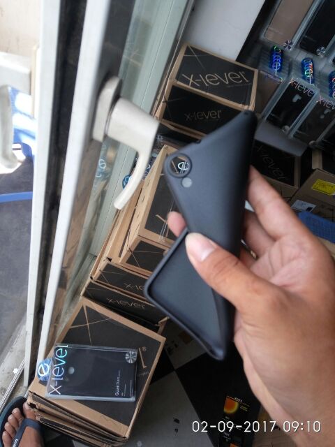 Ốp dẻo x-level htc 820