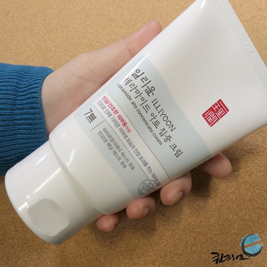 Kem dưỡng ẩm Illiyoon Ceramide Ato Concentrate Cream
