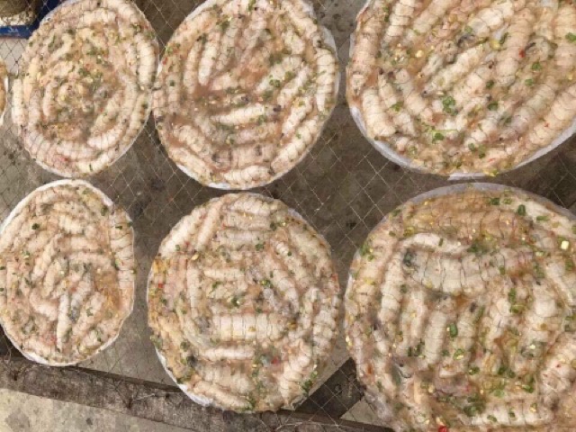Tôm tích bánh tráng cà mau gồm 500 g
