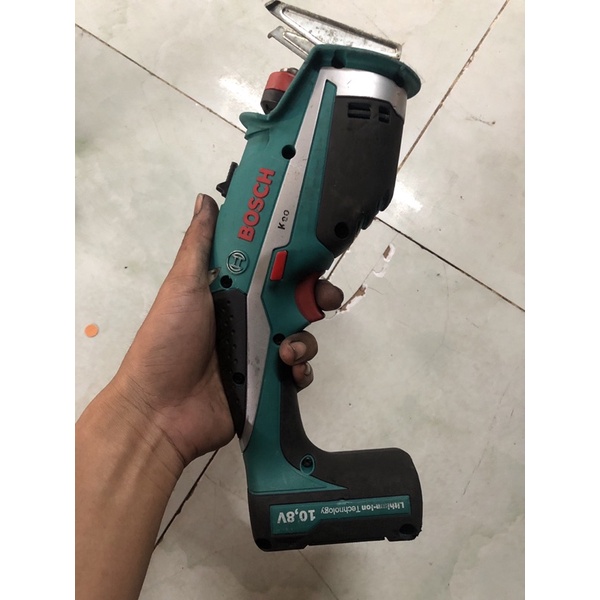 Cưa kiếm Bosch 10.8-12V