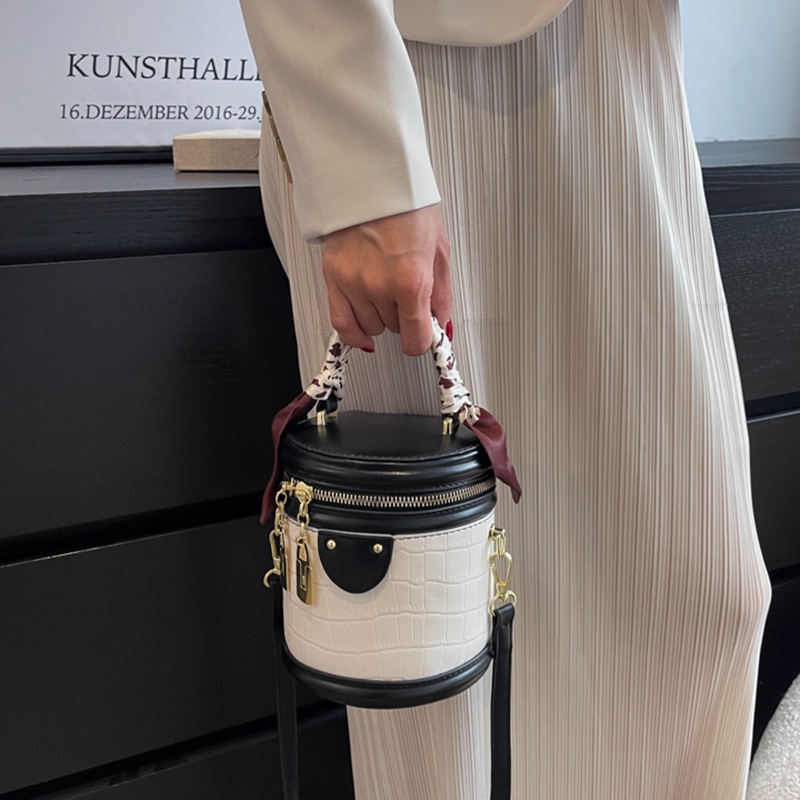 Túi xô đeo vai IELGY họa tiết đá thời trang cao cấp dành cho nữ