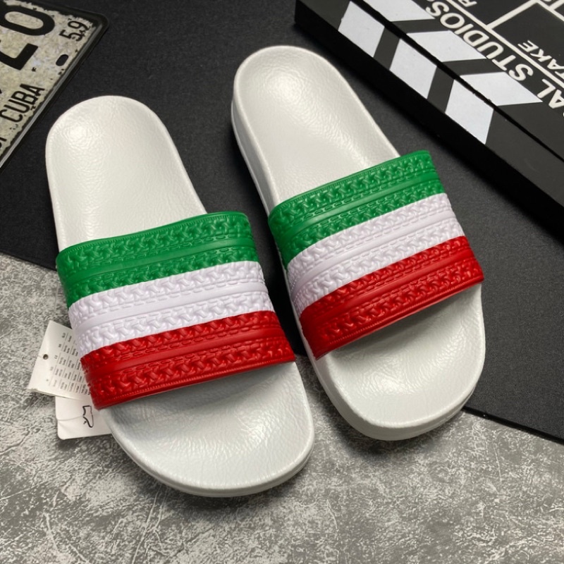 Dép Quai Ngang ITALY Đế Trắng 3 Sọc Cờ Ý - Dép Bánh Mì ADIDAS Nam Nữ Đế Cứng, Đường Keo Chắc Chắn - Shop MR BEAN