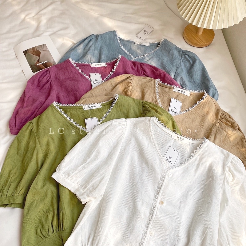 Sơ mi viền ren xinh yêu sm666