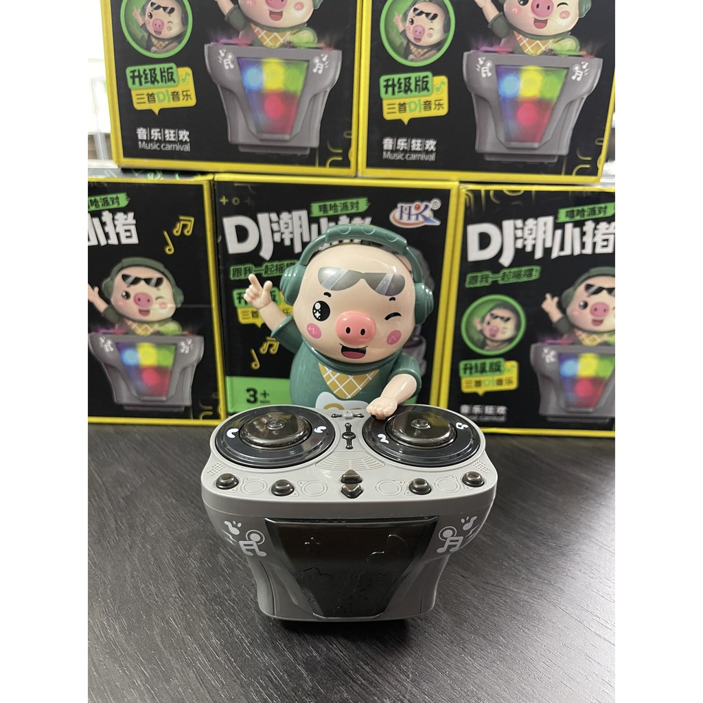 Heo Kute chơi DJ Siêu HOT .