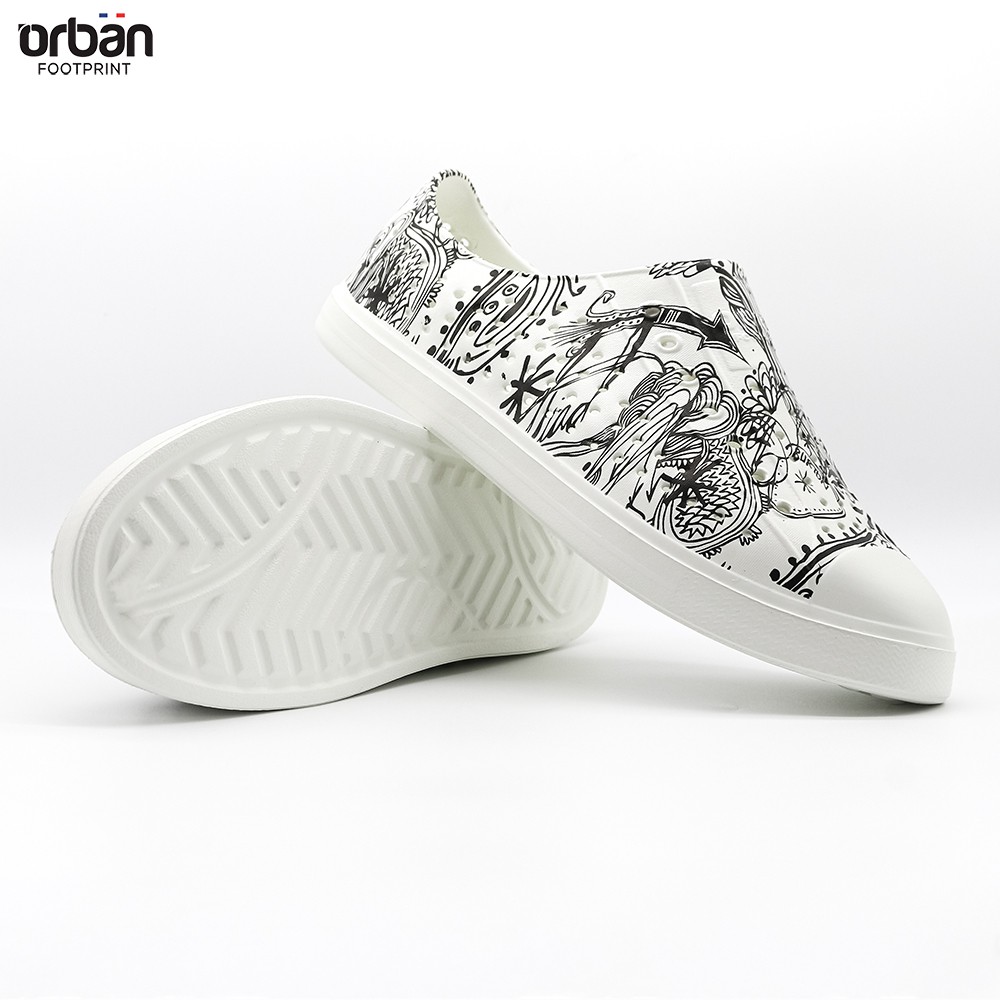 Giày nhựa eva Urban Footprint D2001 in lá đen chính hãng