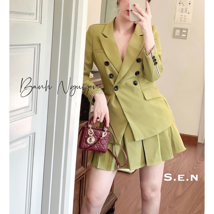 Set áo vest + chân váy