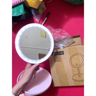 [HOT] Gương để bàn trang điểm đèn LED cảm ứng mẫu tròn bán chạy