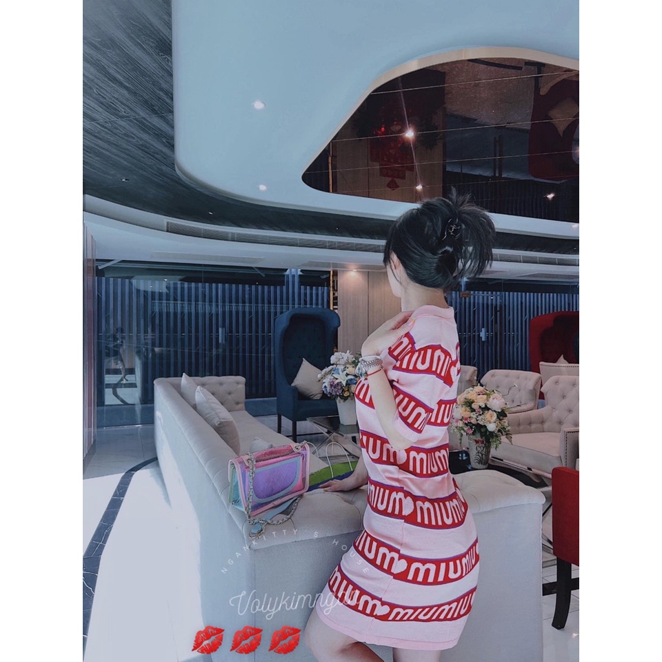 Váy len mongtoghi suông cổ đức miumiu hot