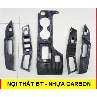 Ốp nội thất CARBON xe Mazda BT50 2013 - 2022 xe số tự động, bản 2 cầu chất liệu Nhựa vân Cacbon