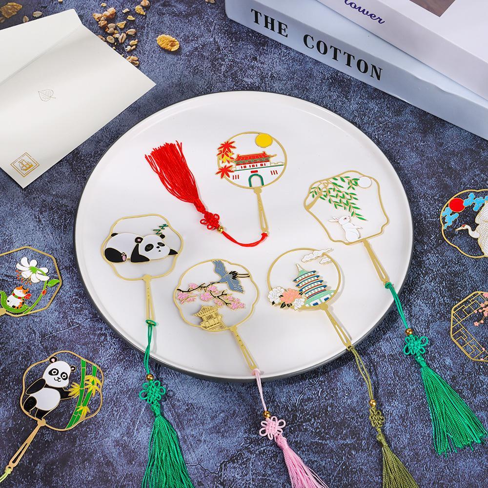 Kẹp Đánh Dấu Trang Sách Bằng Đồng Thau Hình Gấu Trúc Tua Rua