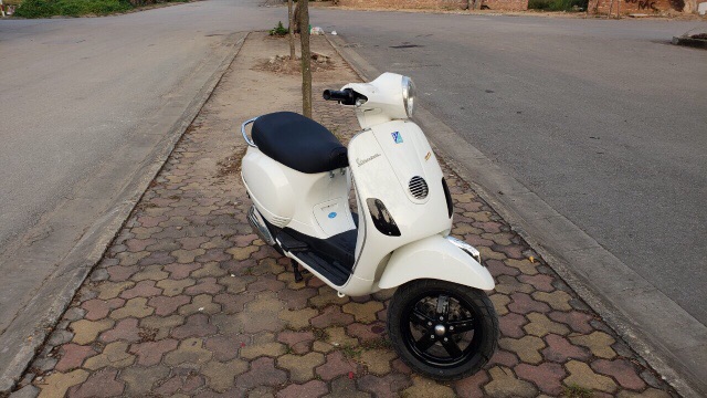 Móc treo đồ xe LX, LXV, ET siêu tiện lợi- hàng hiếm