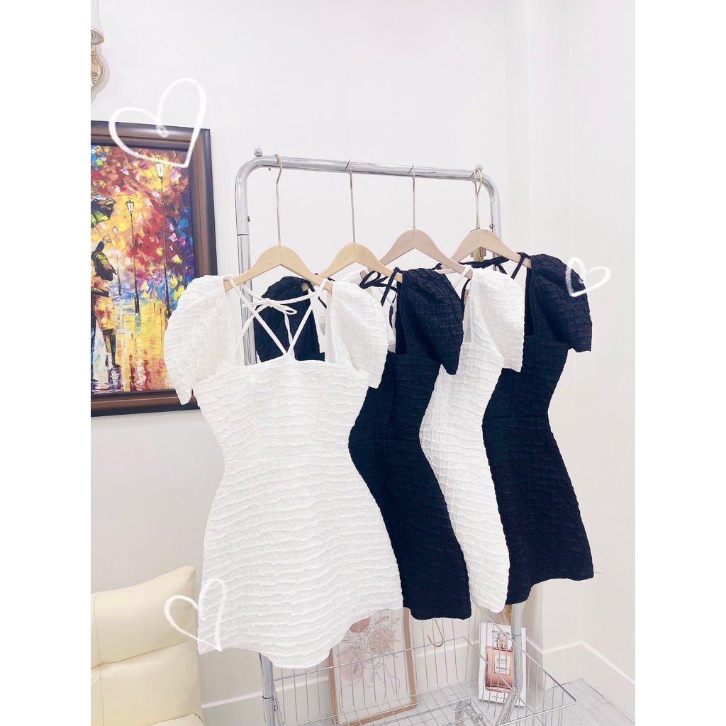 Váy cổ yếm Sweet dress tay bồng cổ chéo hàng may kỹ form chuẩn | BigBuy360 - bigbuy360.vn
