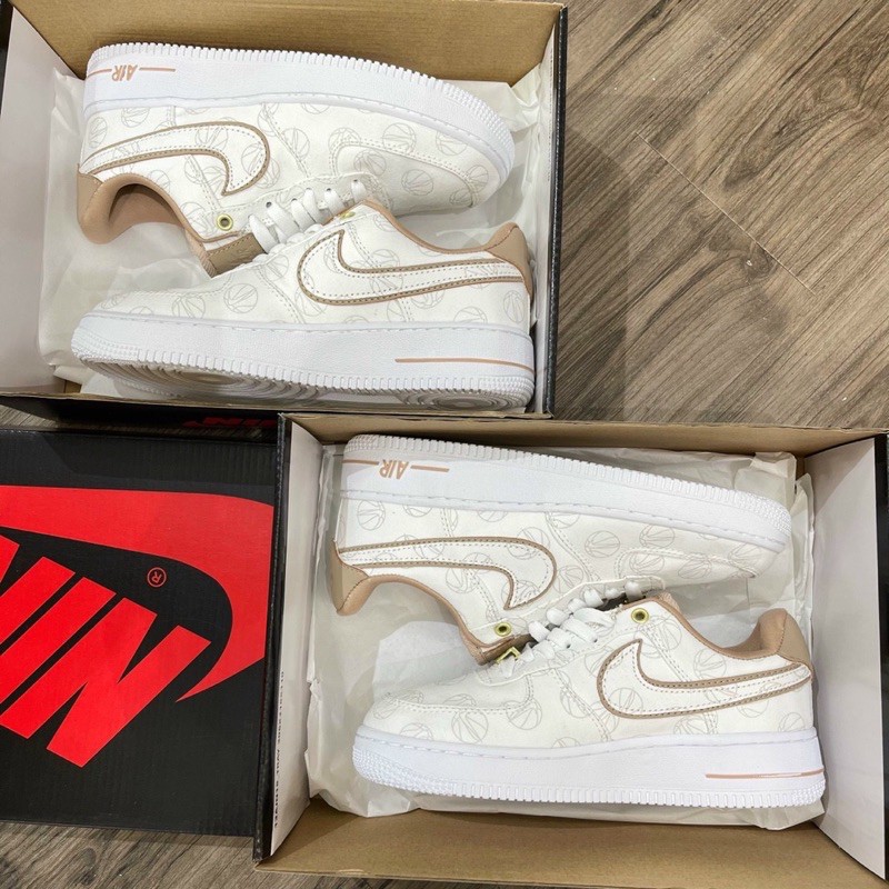 [m.sneaker] giày af1 trắng nâu màu mới in hoạ tiết | BigBuy360 - bigbuy360.vn