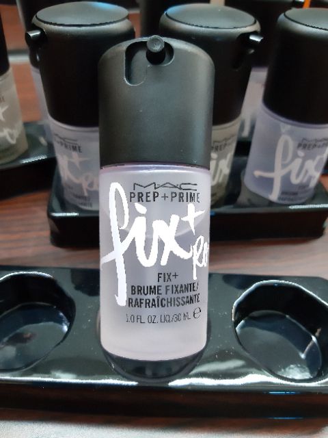 Khoáng xịt khóa nền #Mac | BigBuy360 - bigbuy360.vn