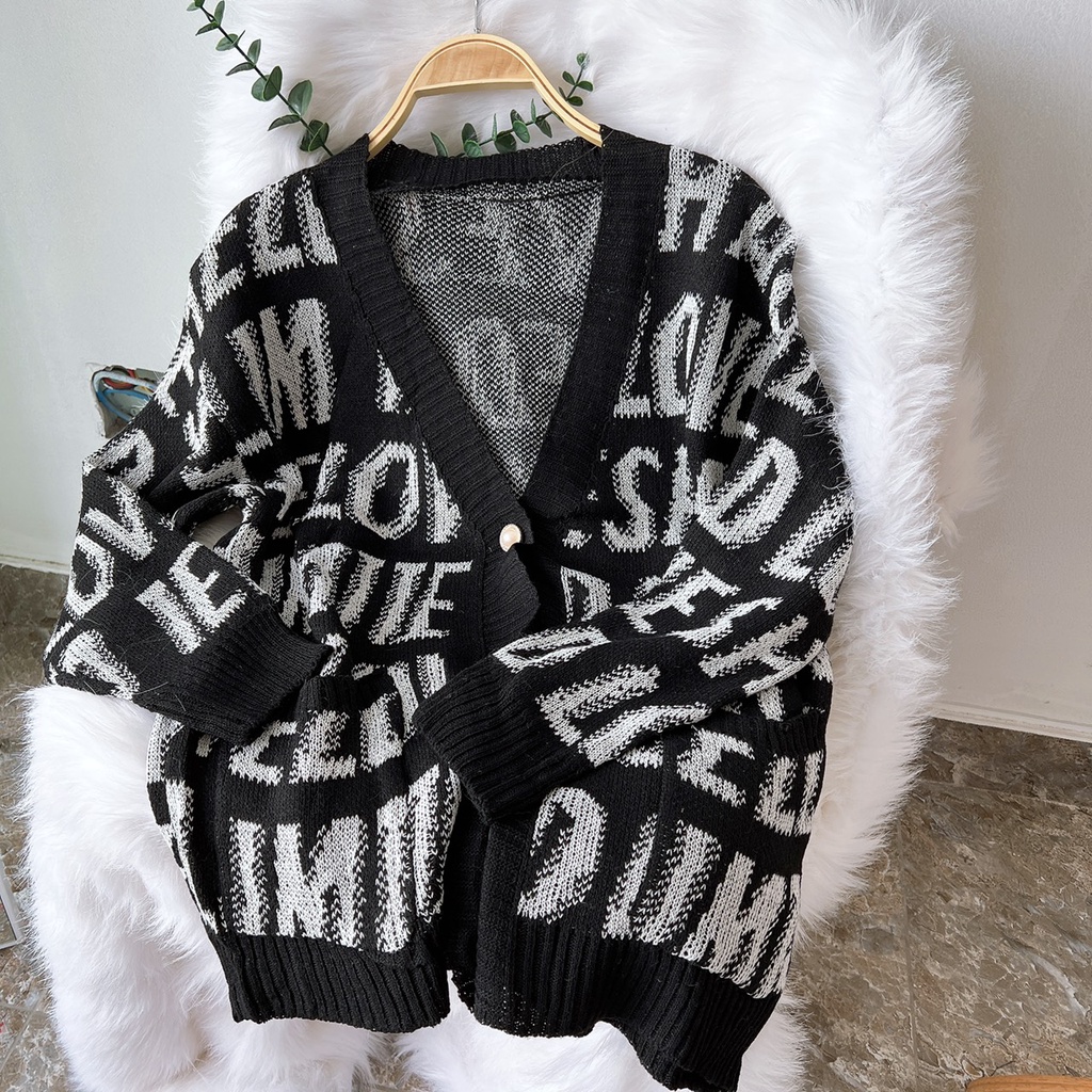 Áo Khoác Len Chữ Cardigan Cổ Tim Có Hàng Khuy Tay Dài | Bé Tiu Clothing