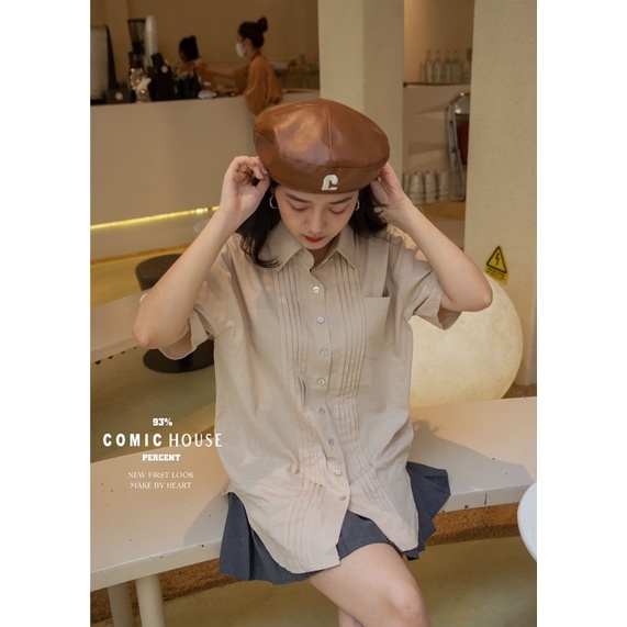 Áo sơ mi linen nữ tay ngắn xếp ly túi ngực Comic