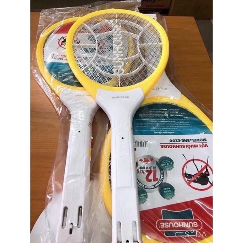 Vợt Muỗi Sunhouse SHE-E200 Màu Vàng,Hàng Công Ty Bảo Hành 12 Tháng