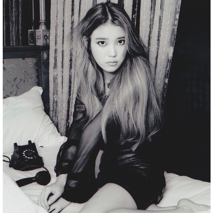IU - Modern Times  - Official Sealed