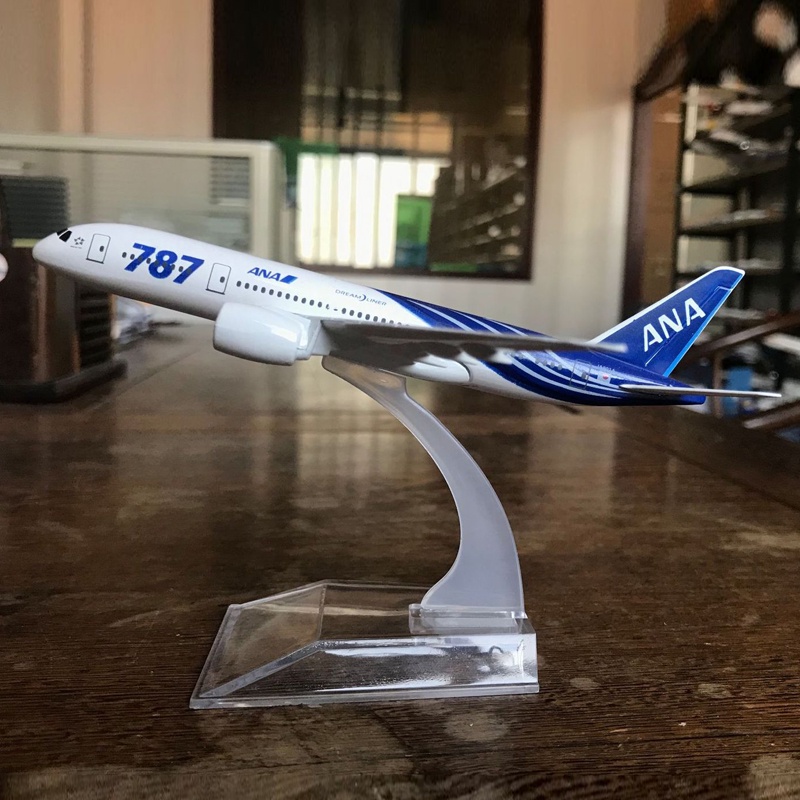 Mô Hình Máy Bay JAL Boeing 747 ANA B777 B787 Skymark Airbus 380 Bằng Hợp Kim Kích Thước 16CM