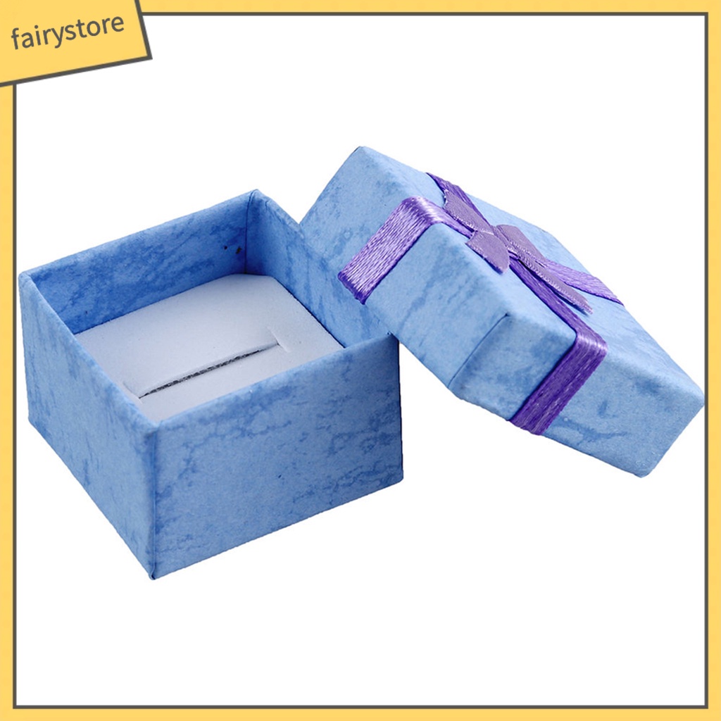 Set 24 hộp quà tặng kích thước 4*4cm
