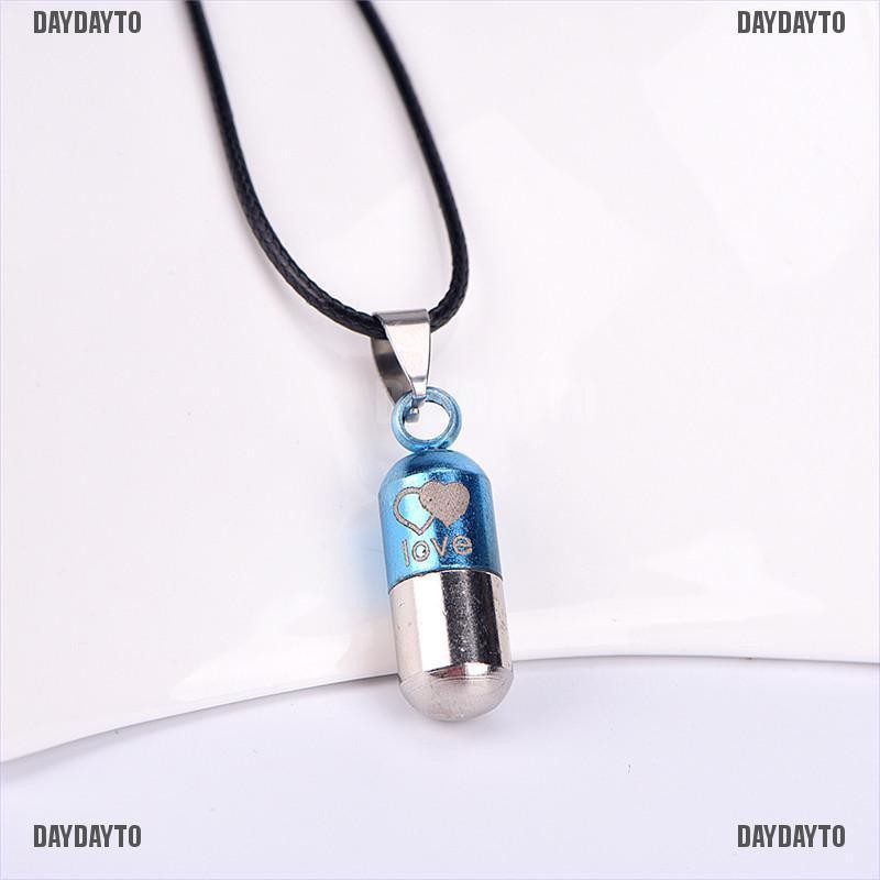 Giá Đỡ Vòng cổ Mặt Kim Loại Hình Viên Thuốc Độc Đáo