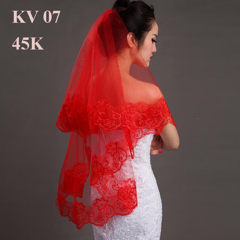 Von -Lúp cài đầu cô dâu