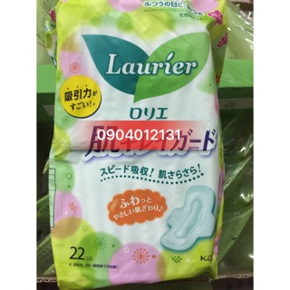 Băng vệ sinh ban ngày Laurier có cánh Nhật