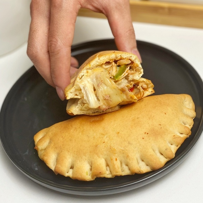 PIZZA NGUYÊN CÁM - The Happy Food VN