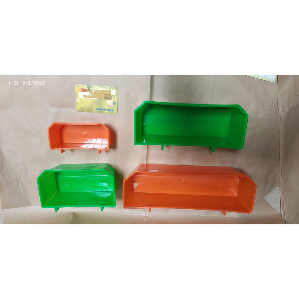 F04 - 10 cái Máng Nhựa Đựng Thức Ăn, Nước Uống Cho Gà, Chim, bồ câu 12cm