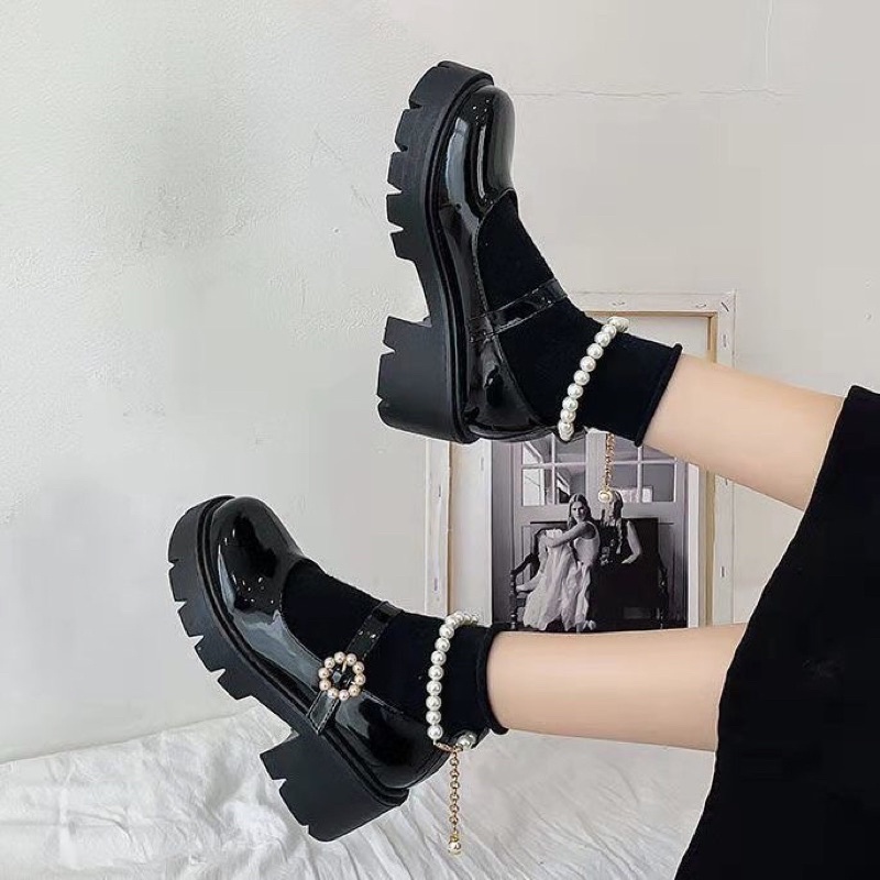 Giày oxford đế cao phối dây hạt phong cách retro