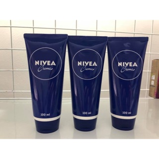 Kem dưỡng ẩm chống nẻ Nivea Cream
