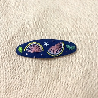 Kẹp tóc thêu tay handmade