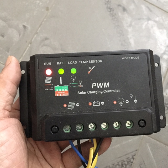 Bộ điều khiển sạc năng lượng mặt trời SCL-1210 12V10A
