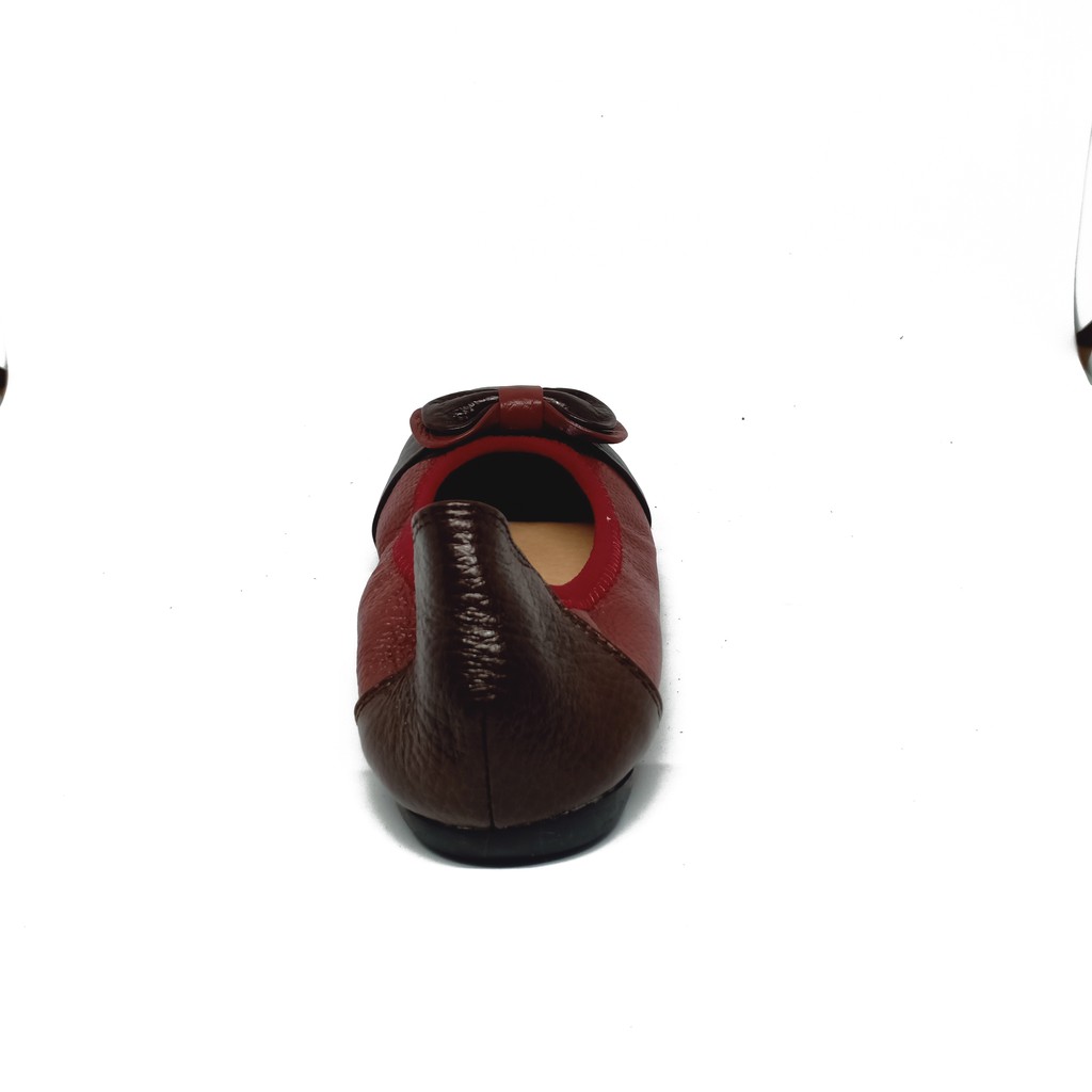 Giày trẻ em nữ Huy Hoàng da bò màu đỏ đô phối đen HP7863