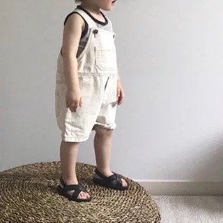 Yếm trắng cho bé trai bé gái