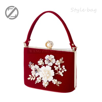 Clutch nhung đính hoa