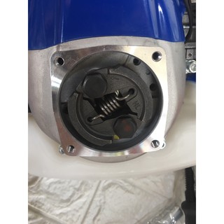 MÁY CẮT CỎ HYUNDAI HD-835