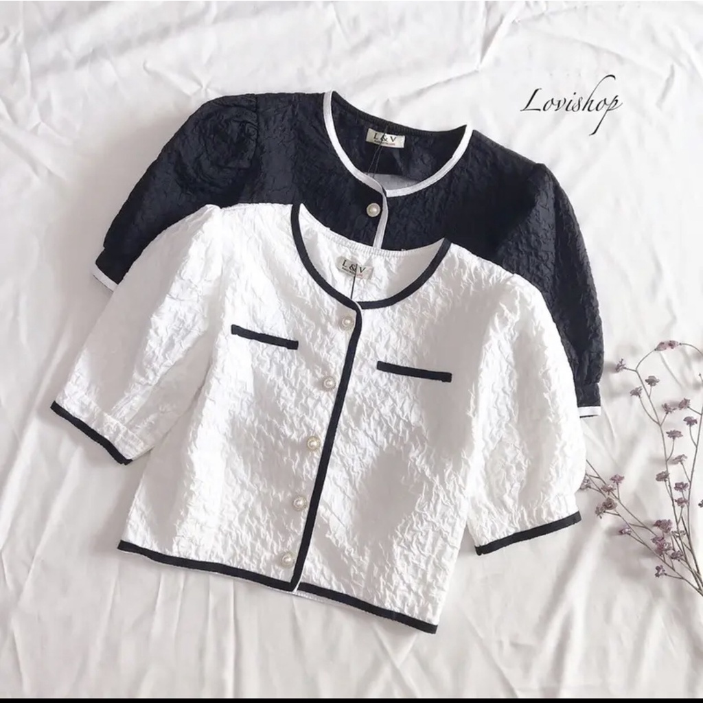 Áo sơ mi croptop xốp viền đen trắng tay phồng cúc tròn phong cách tiểu thư cực sang chảnh