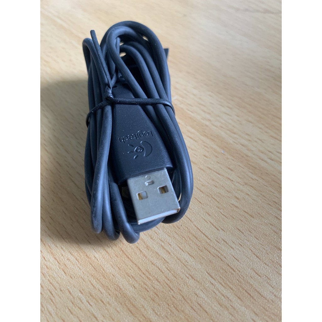 Dây nối dài USB Logitech