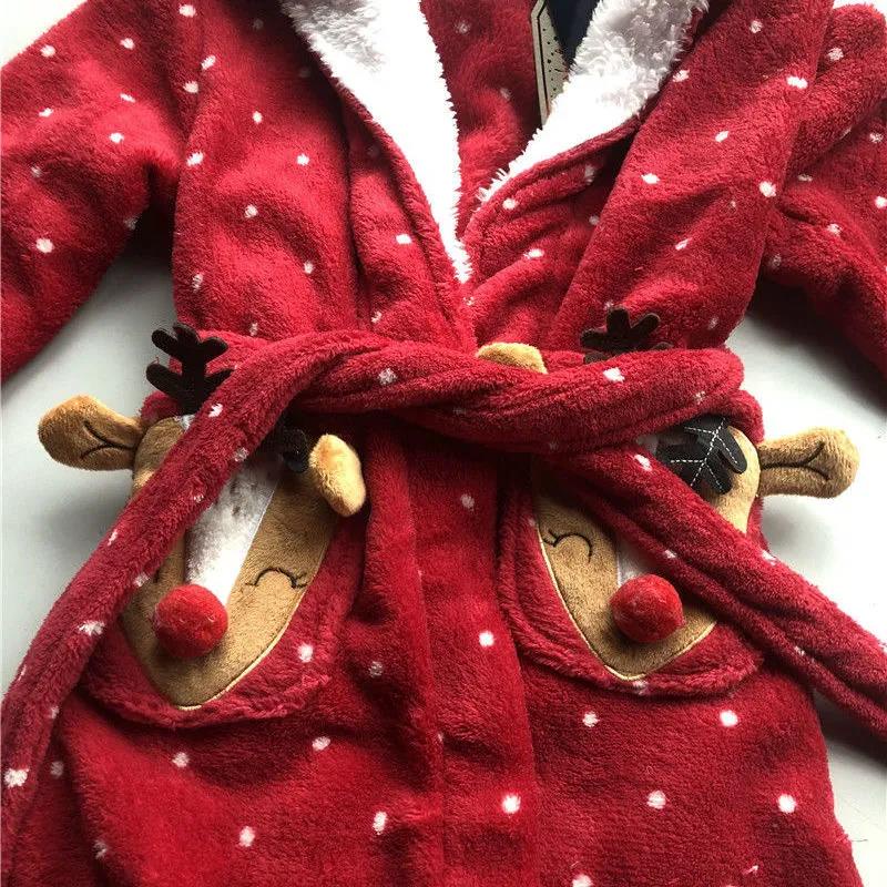 Áo Choàng Tắm Tay Dài Chất Liệu Lông Cừu San Hô Dày Dặn Giữ Ấm Mùa Thu Đông Họa Tiết Hoạt Hình Dễ Thương Cho Nữ | BigBuy360 - bigbuy360.vn