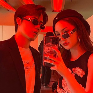 ↂ✹✐Kính cá nhân vui nhộn nữ gọng nhỏ lưới người nổi tiếng mát ảnh in retro triều rung râm vuông nam hip-hop