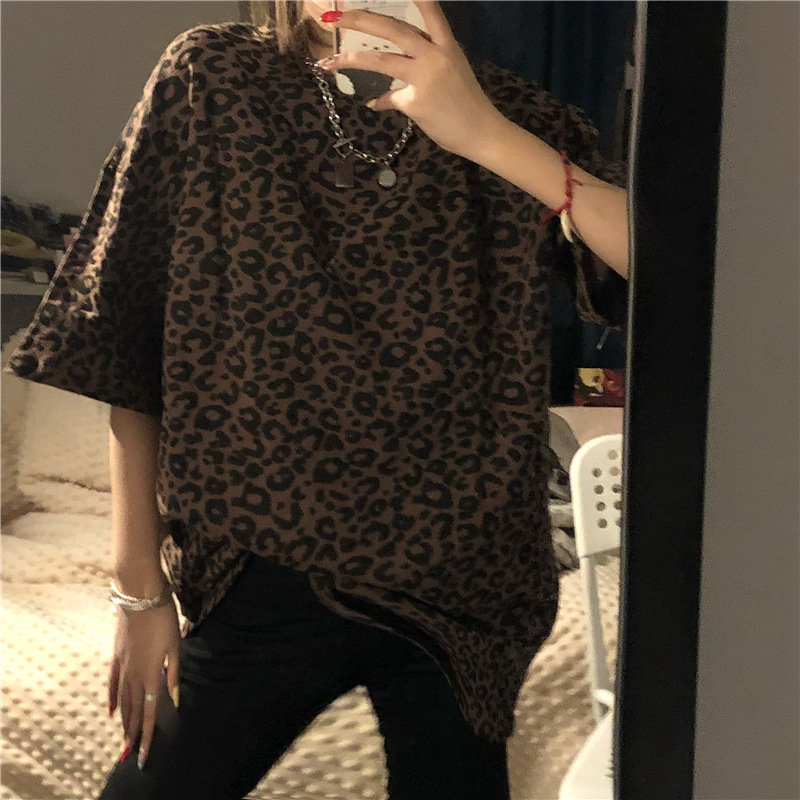 [new stock ✨】 Loose leopard print Korean Short Sleeve T-Shirt