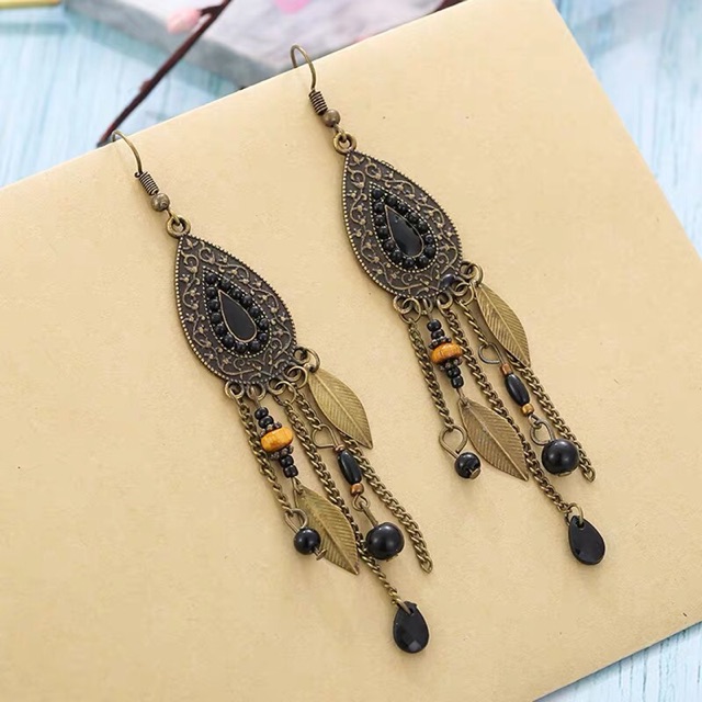 Khuyên tai bohemian - Hoa tai du mục